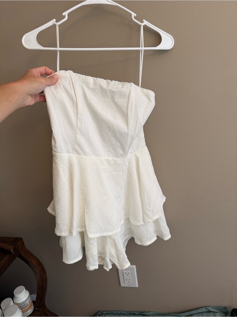 Princess Polly White Strapless Peplum Romper Size 4